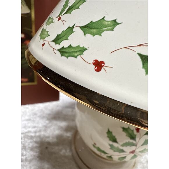 Lenox Holly Berry Holiday Candle Lamp in Box Christmas EUC - Picture 6 of 10